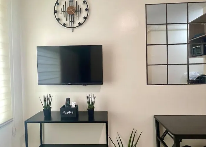 Relaxing At Urban Deca Towers Cubao * Manila